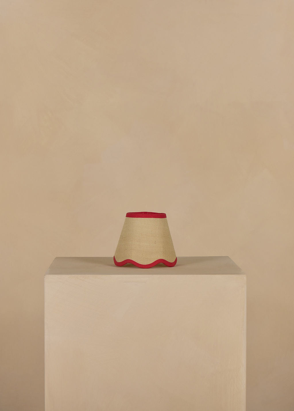 16cm scalloped empire lampshade in jute