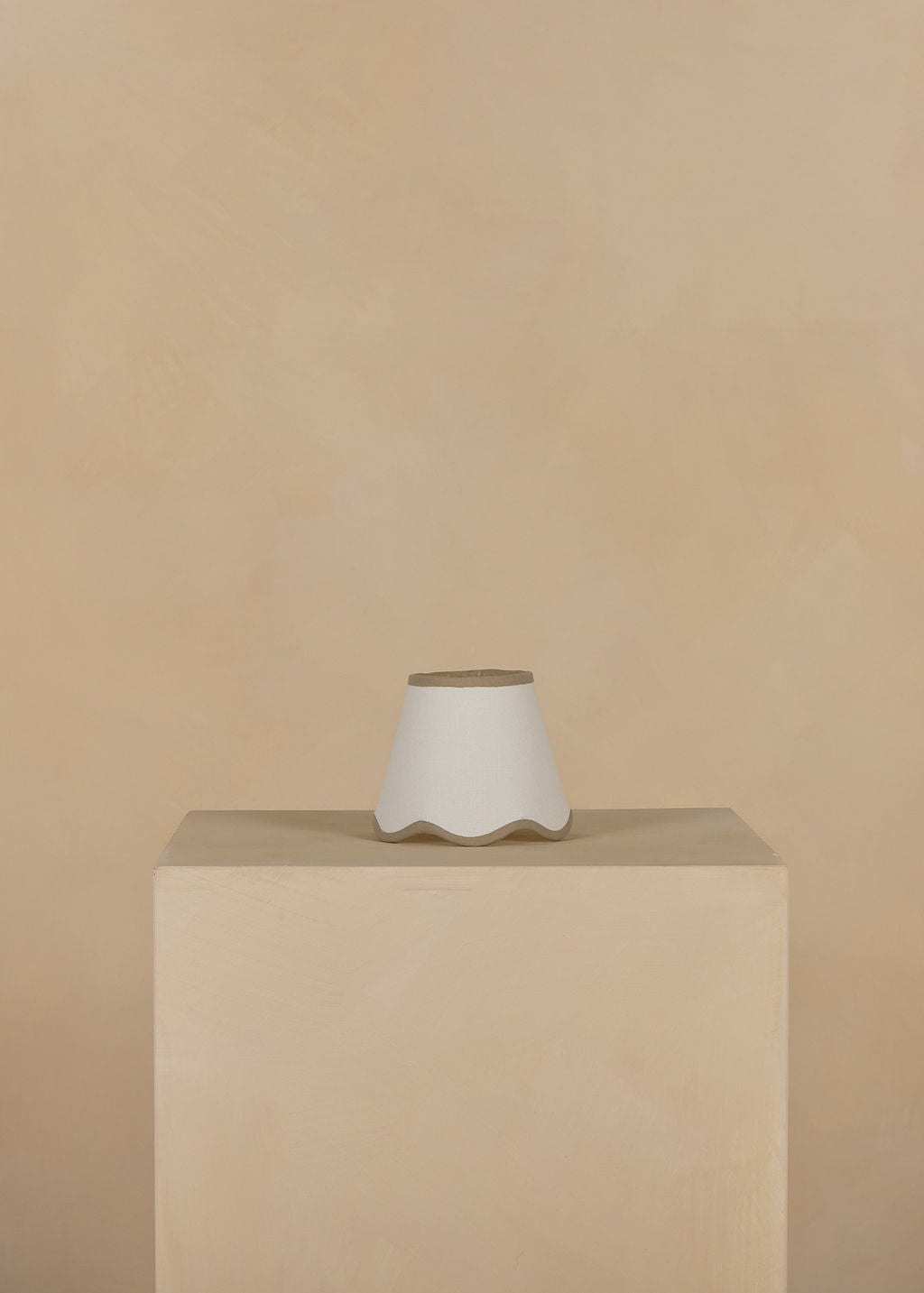 16cm scallop empire lampshade in cotton