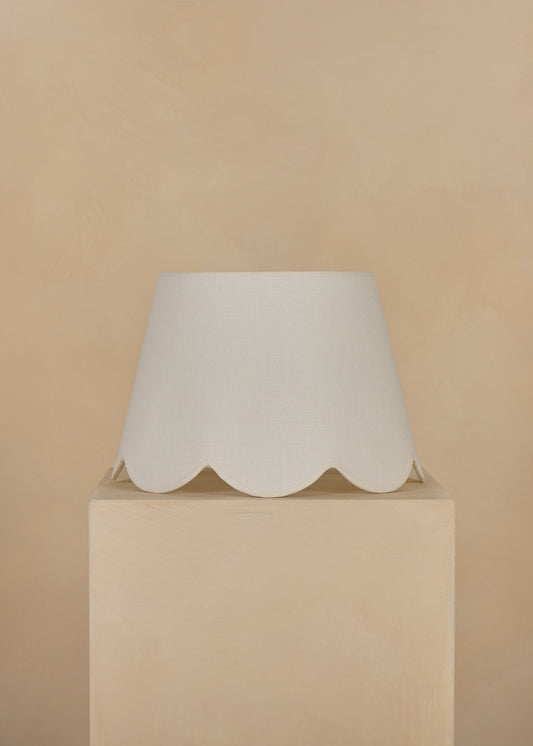 45cm scallop straight empire lampshade in cotton