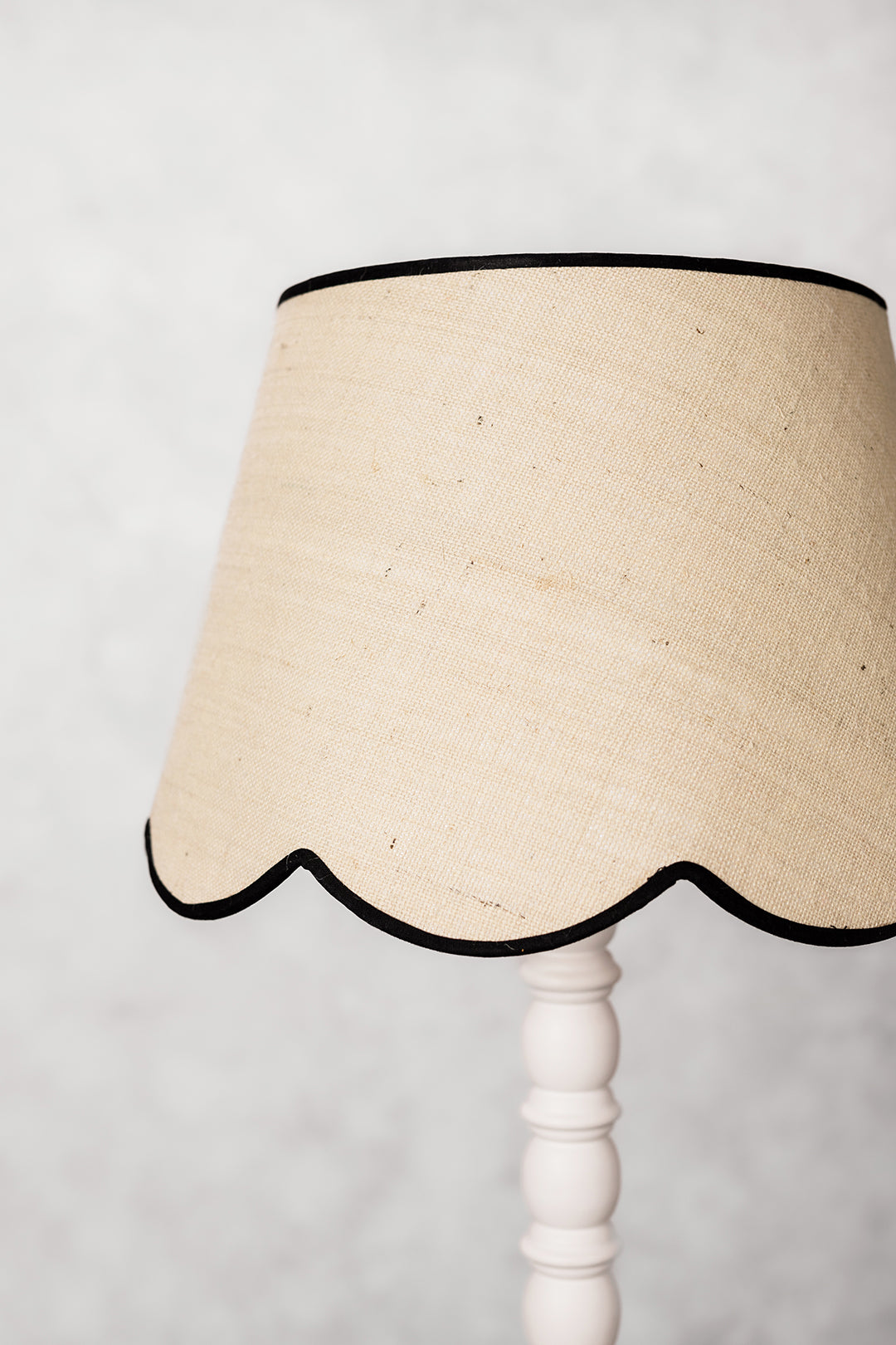 45cm scalloped straight empire shade in jute