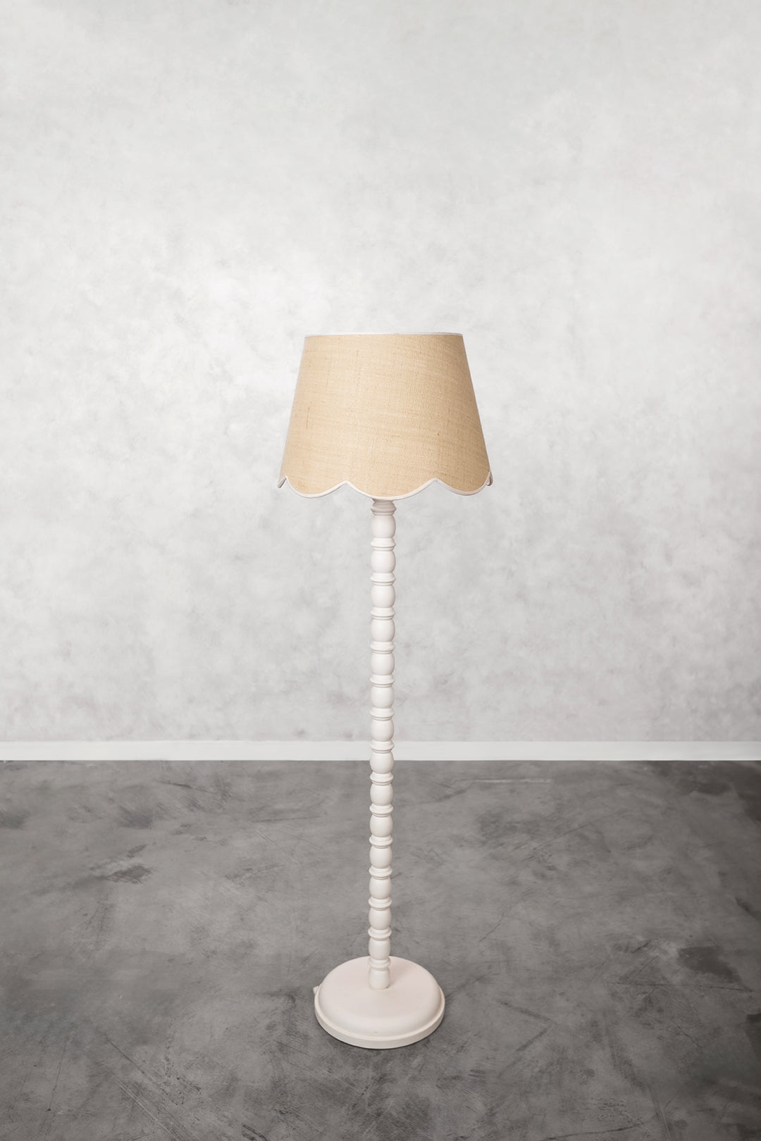 45cm scalloped straight empire shade in jute