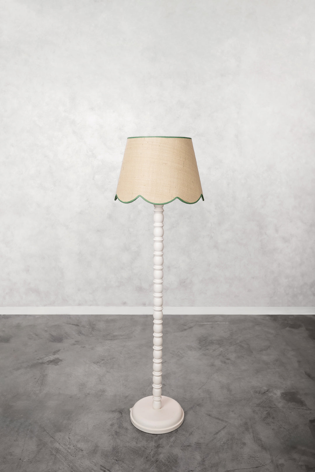 45cm scalloped straight empire shade in jute