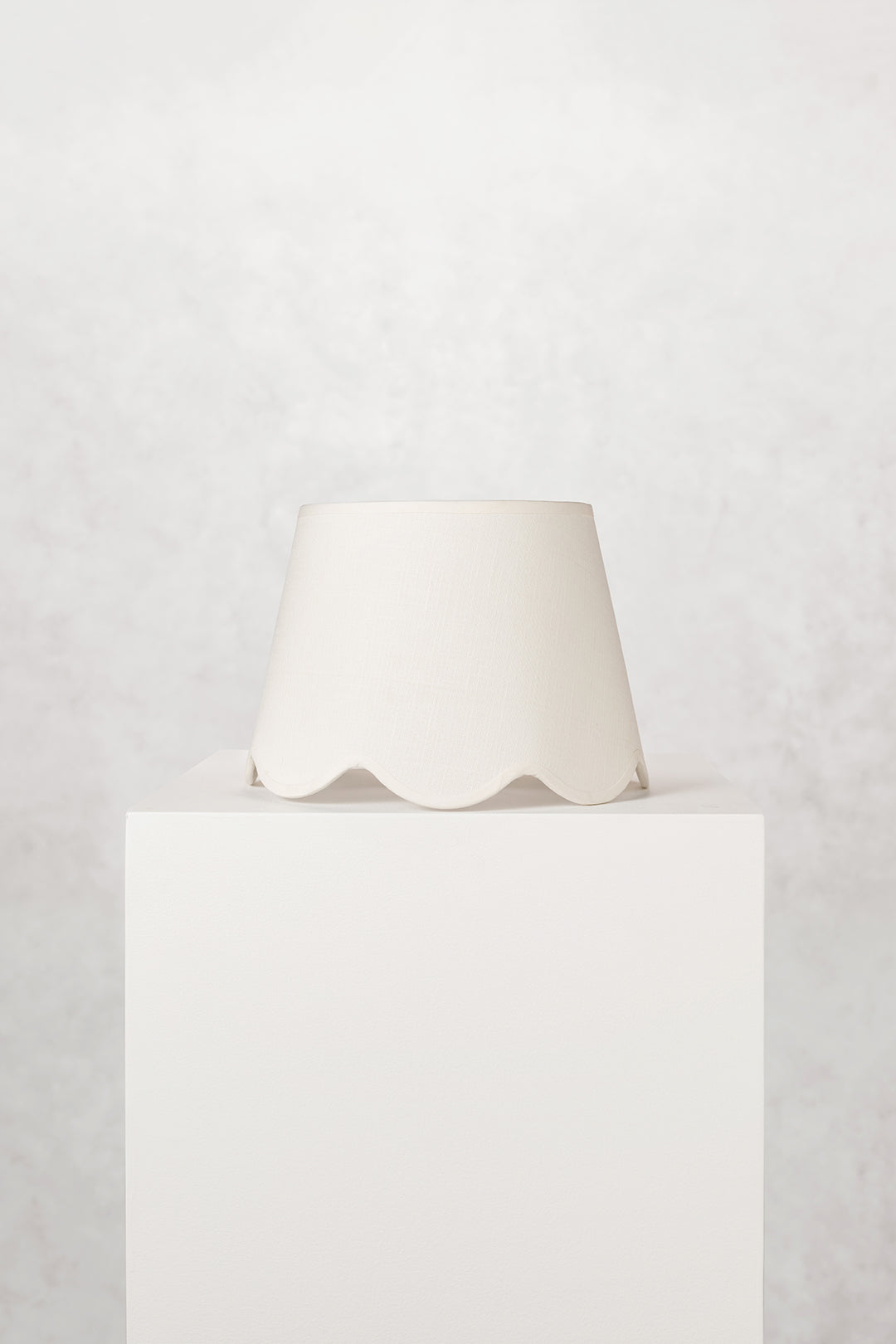 35cm scallop straight empire shade in cotton