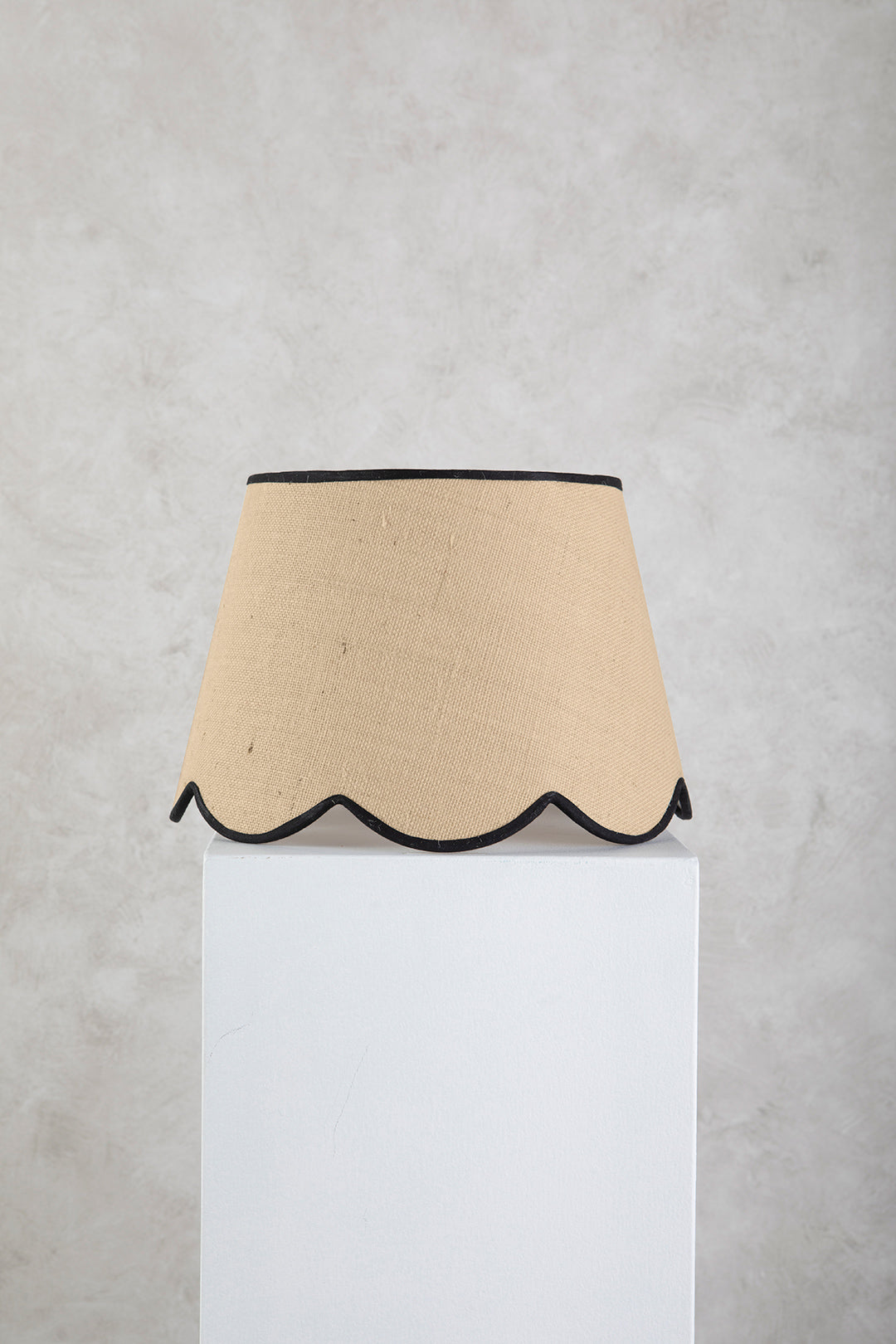 45cm scalloped straight empire shade in jute