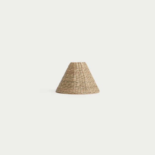20cm cone pendant in seagrass