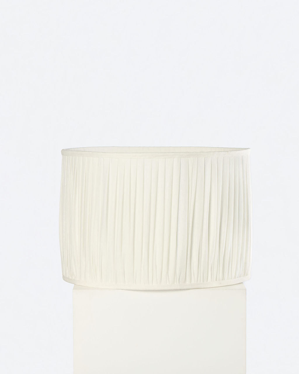 45cm drum gathered lampshade in white linen