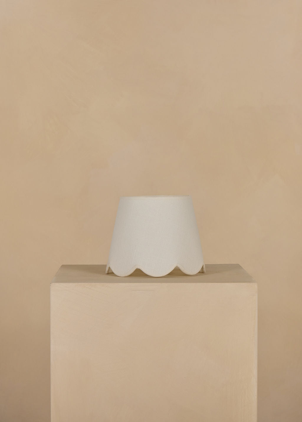 25cm scallop straight empire lampshade in cotton