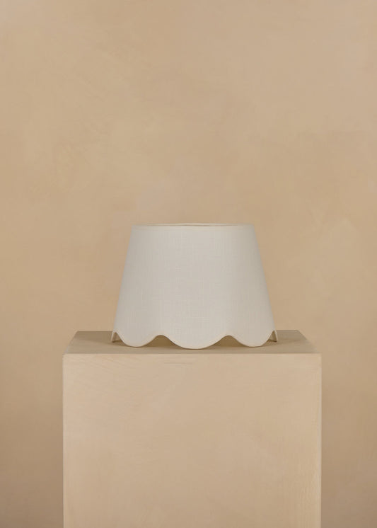 35cm scallop straight empire lampshade in cotton