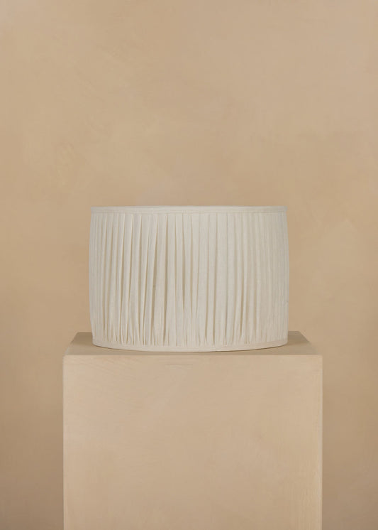 40cm drum gathered lampshade in white linen