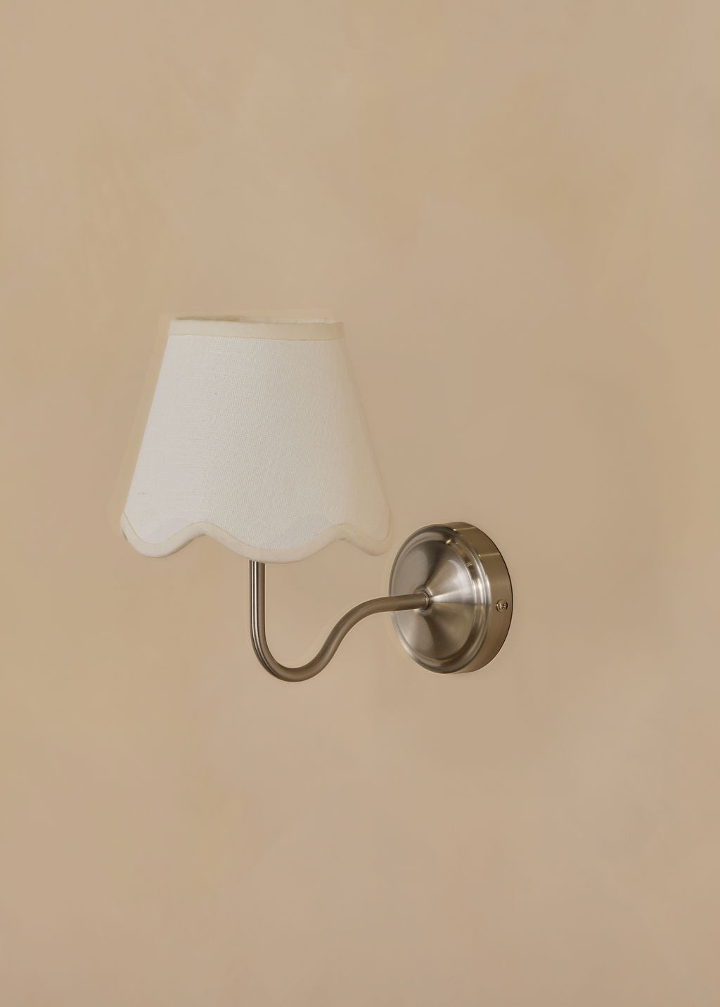 Brolga Wall Fitting In Chrome (Shade sold separately)